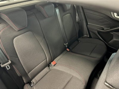 Ford Focus 1.0 EcoBoost Hybrid 125 CV Powershift 5p. ST-Line X (16)