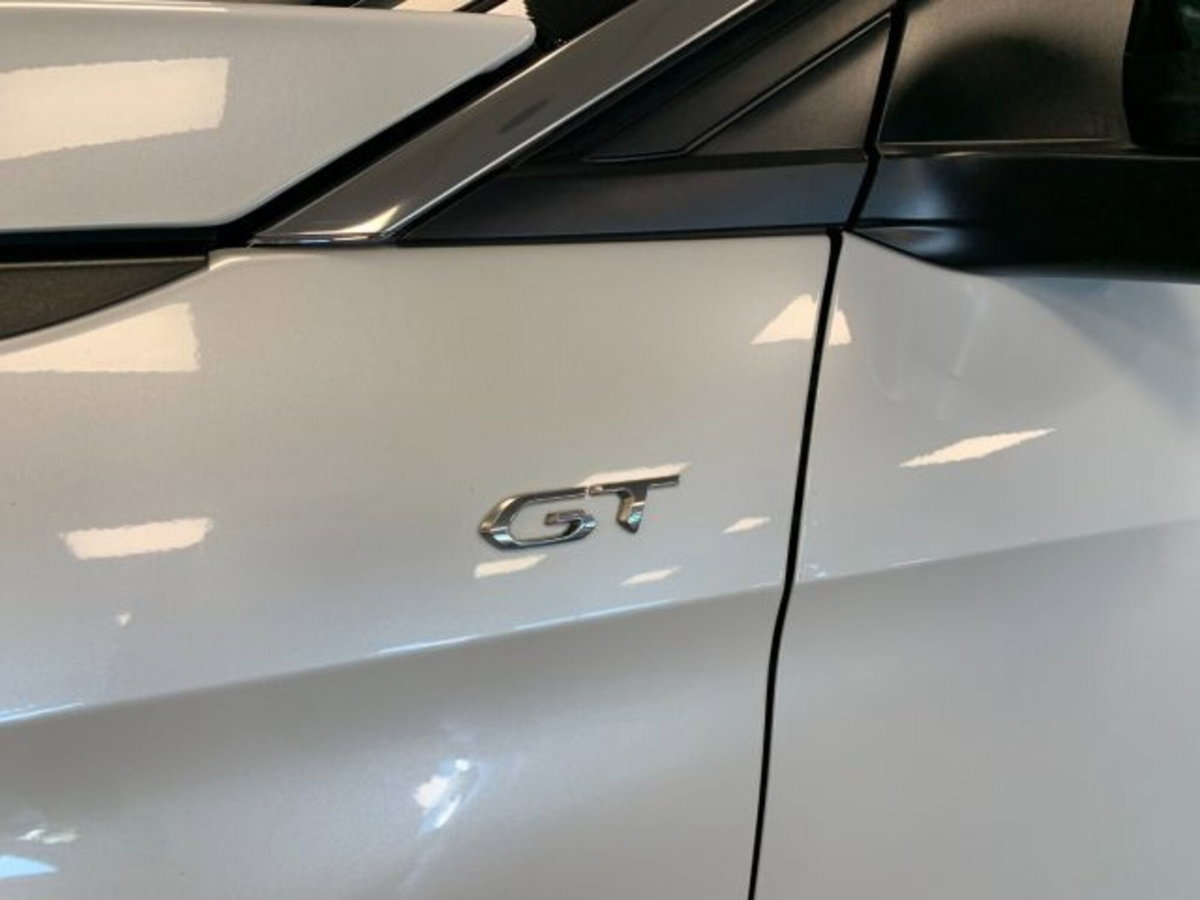 Peugeot 3008 BlueHDi 130 S&S EAT8 GT Pack (11)