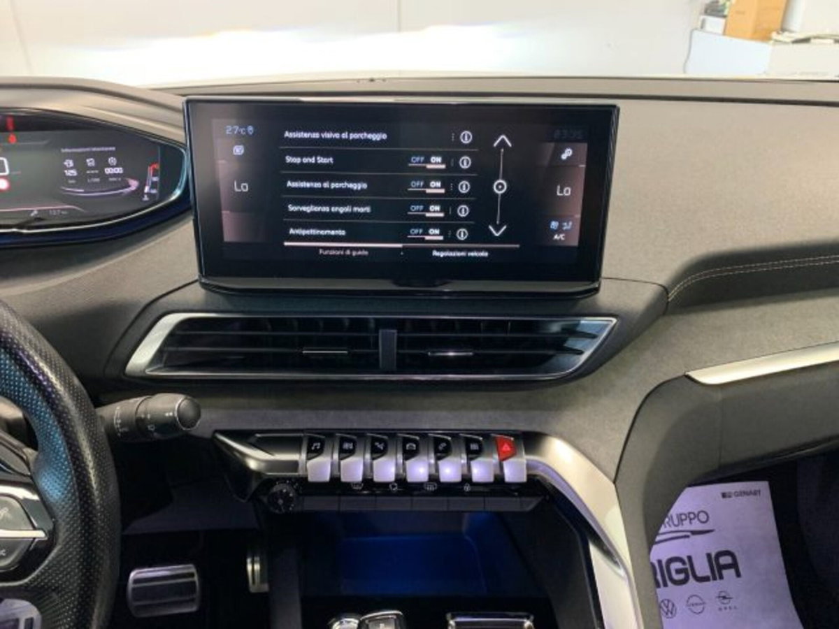Peugeot 3008 BlueHDi 130 S&S EAT8 GT Pack (16)