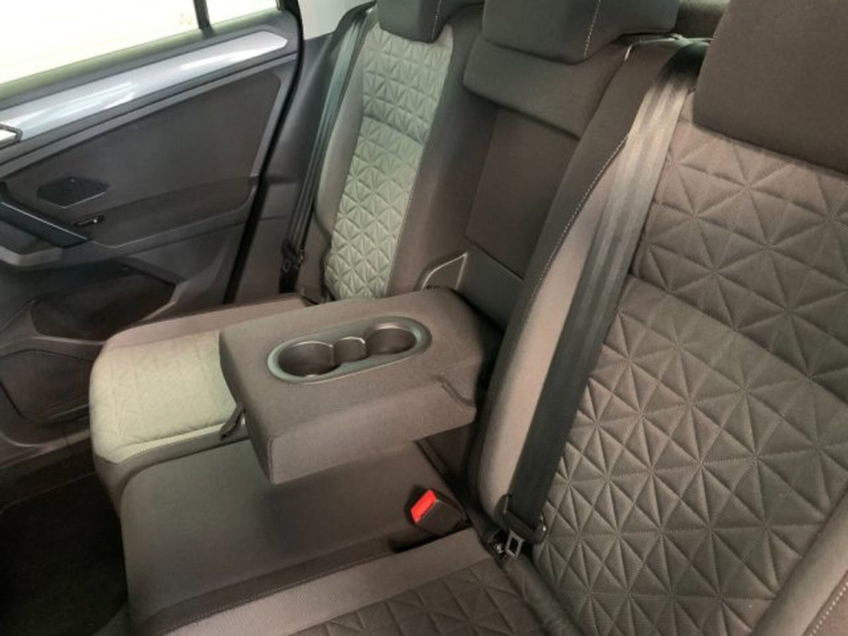 Volkswagen Tiguan 2.0 tdi Elegance 150cv dsg (14)