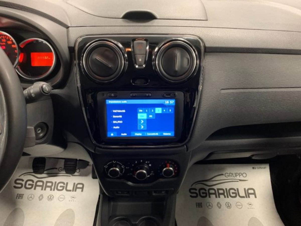 Dacia Lodgy Stepway SL DaciaPlus 1.5 Blue dCi 8V 115CV 7 posti (10)