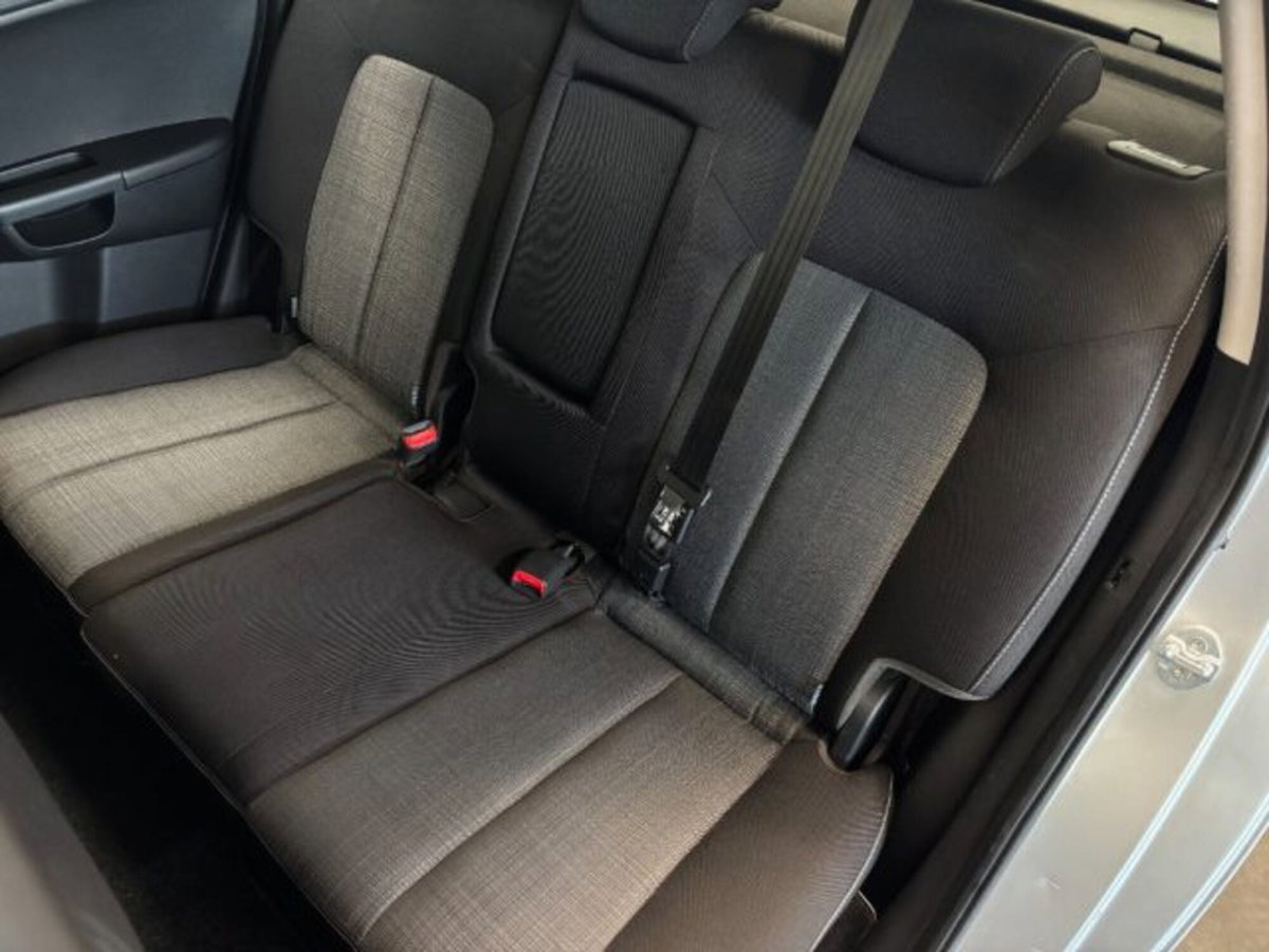 Kia Venga 1.4 CRDi 90CV Active (11)