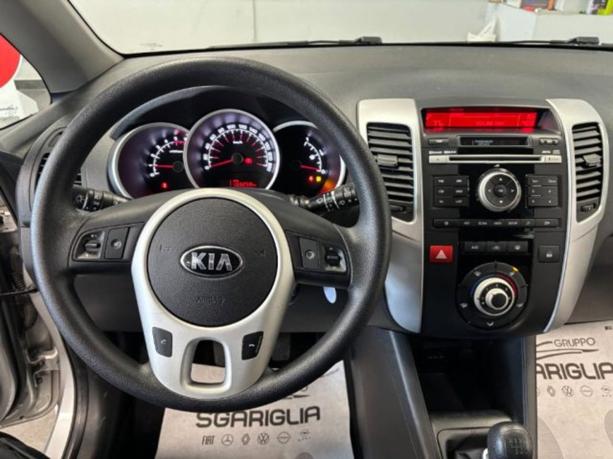 Kia Venga 1.4 CRDi 90CV Active (8)