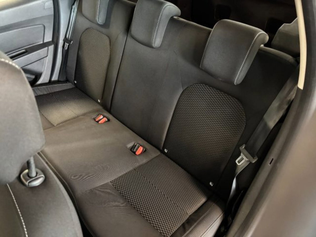 Dacia Duster 1.0 TCe GPL 4x2 Comfort DaciaPlus (12)