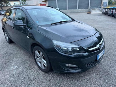 Opel Astra Station Wagon 1.6 CDTI EcoFLES&S Sports Cosmo usata