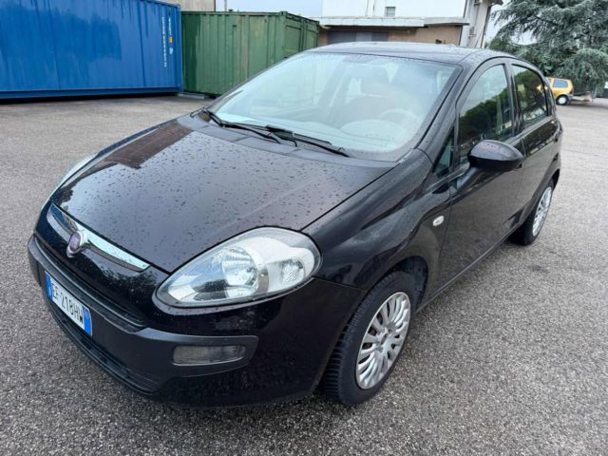 Fiat Punto Evo 1.3 Mjt 75 CV 5 porte Dynamic (17)