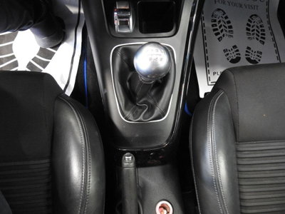 Alfa Romeo Giulietta 2.0 JTDm-2 Distinctive 170cv (18)