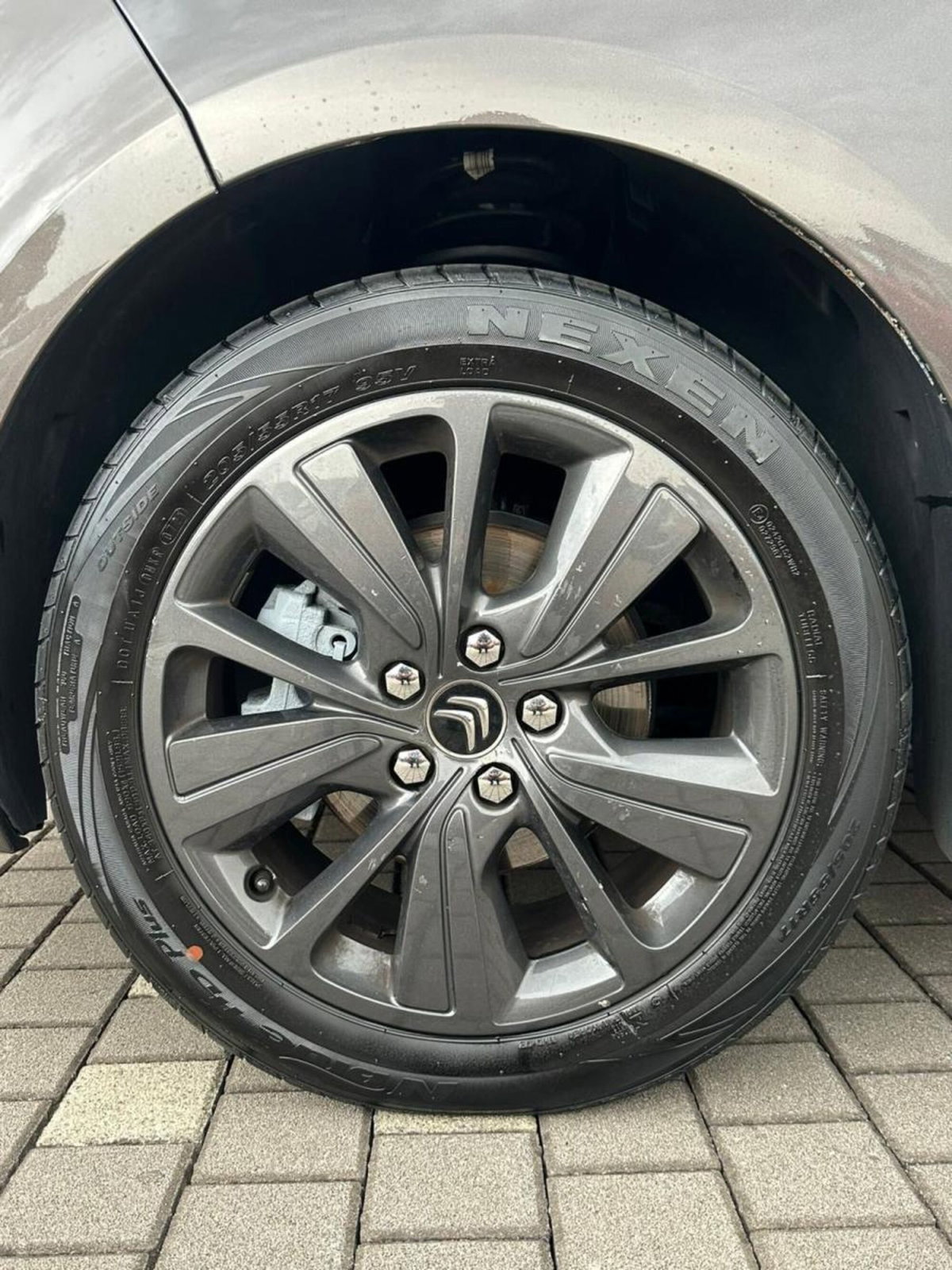 Citroen C4 1.6 e-HDi 115 Exclusive (12)