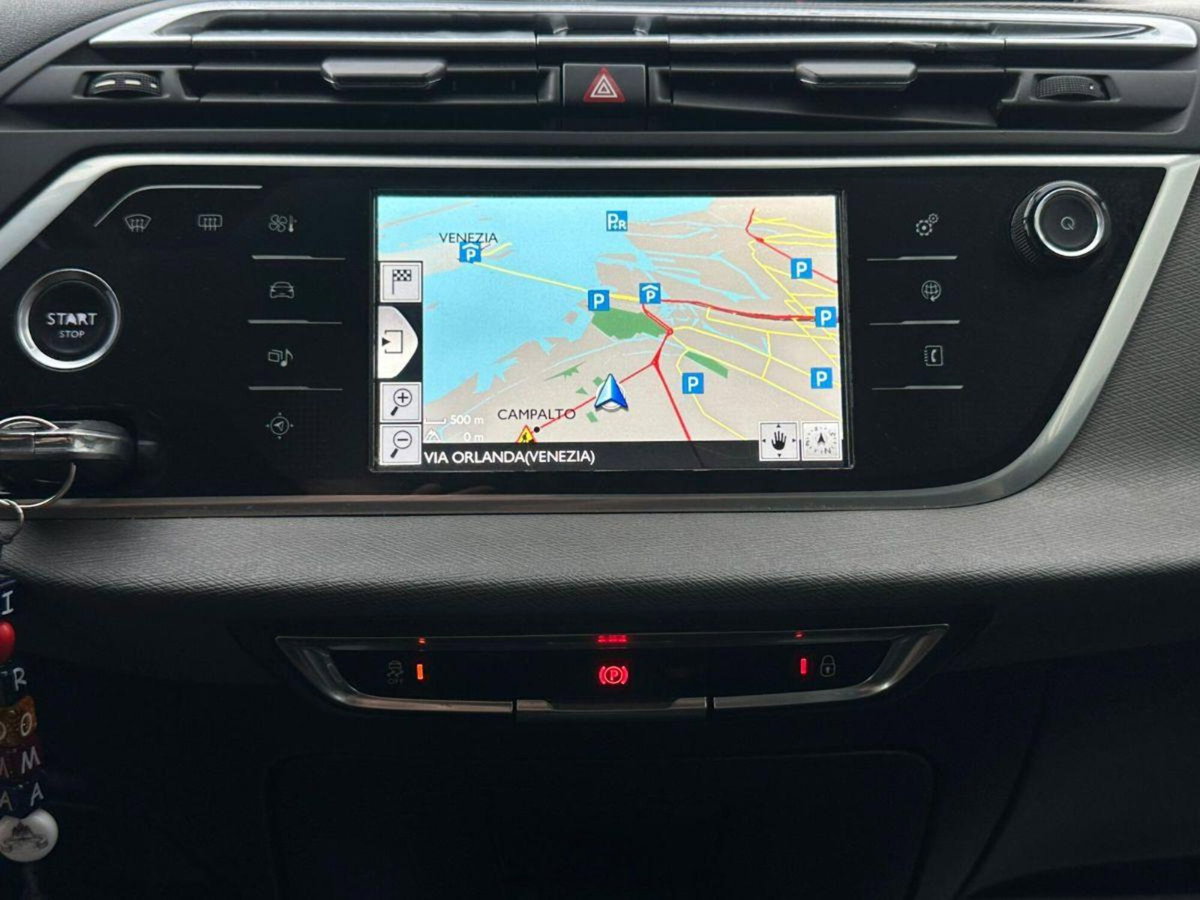 Citroen C4 1.6 e-HDi 115 Exclusive (14)