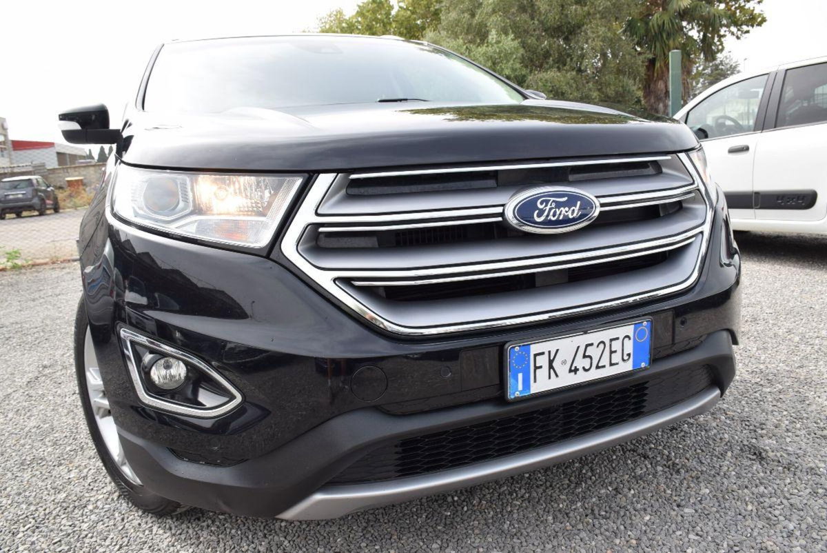 Ford Edge 2.0 TDCI 180 CV AWD Start&Stop Titanium (11)