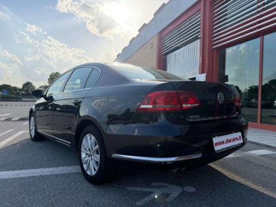 Volkswagen Passat 1.6 TDI Comfortline BlueM. Tech. (5)