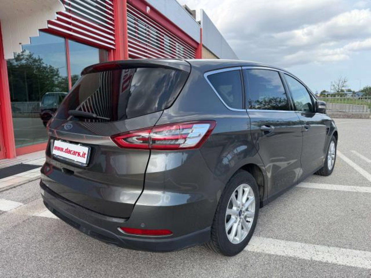 Ford S-Max 2.0 TDCi 150CV Start&Stop 7 posti Titanium Business (13)