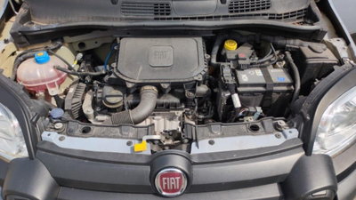 Fiat Panda 1.0 FireFly S&S Hybrid City Cross (11)