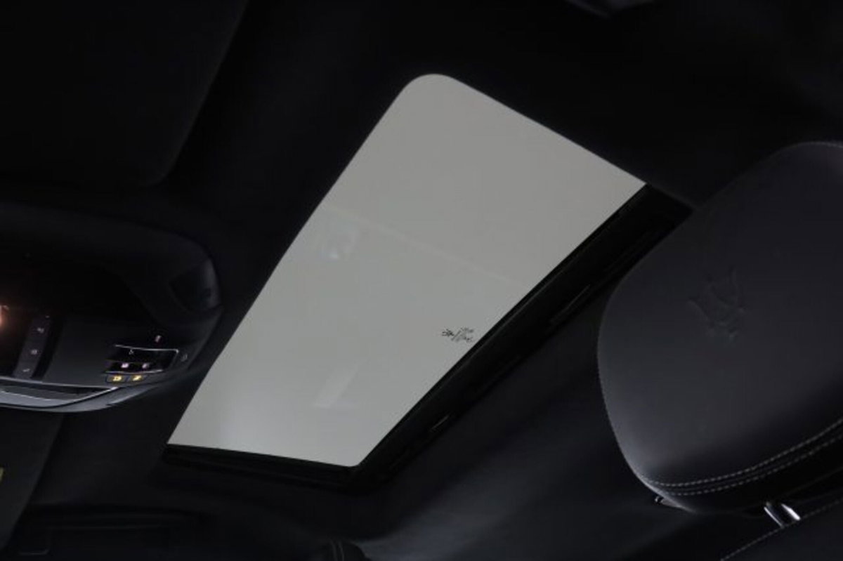 Maserati Ghibli Ghibli L4 330 CV MHEV Granlusso (15)