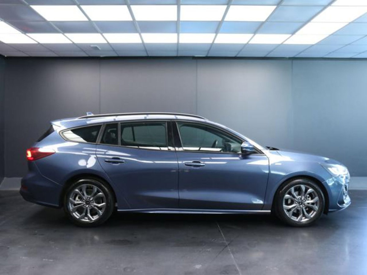 Ford Focus Station Wagon 1.0 EcoBoost Hybrid 125 CV Powershift SW ST-Line X (6)