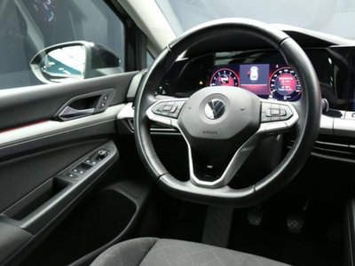 Volkswagen Golf Variant 1.0 TSI EVO Life (13)