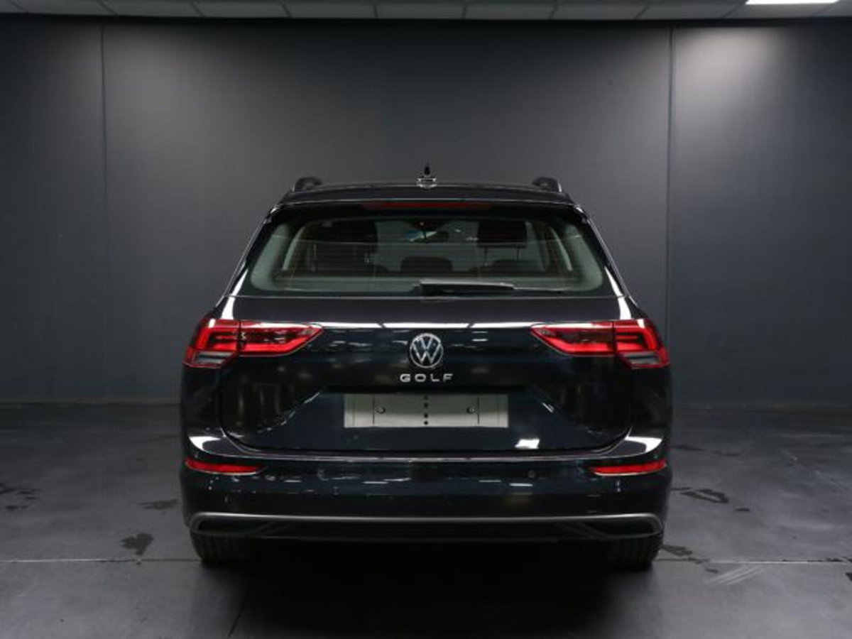 Volkswagen Golf Variant 1.0 TSI EVO Life (4)