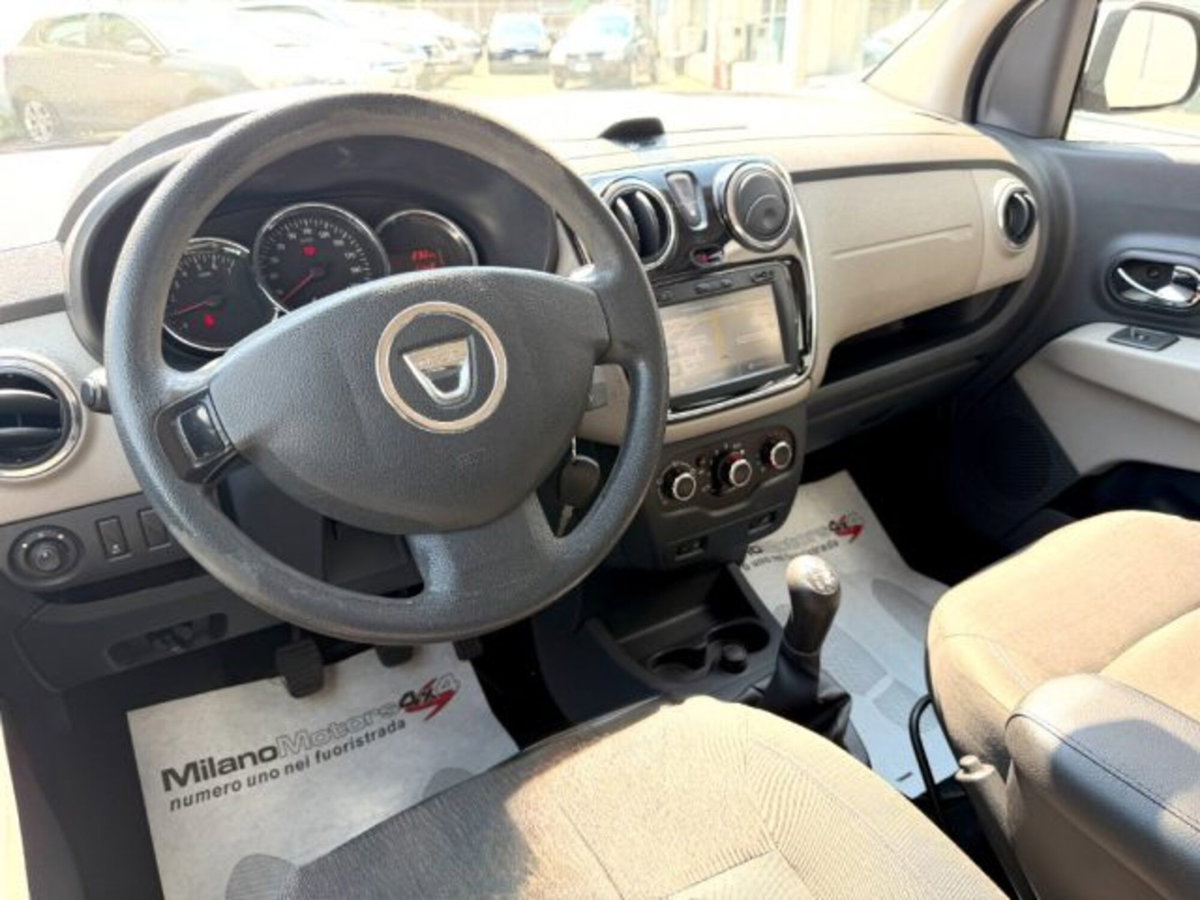 Dacia Lodgy 1.5 dCi 8V 90CV 5 posti Lauréate (10)