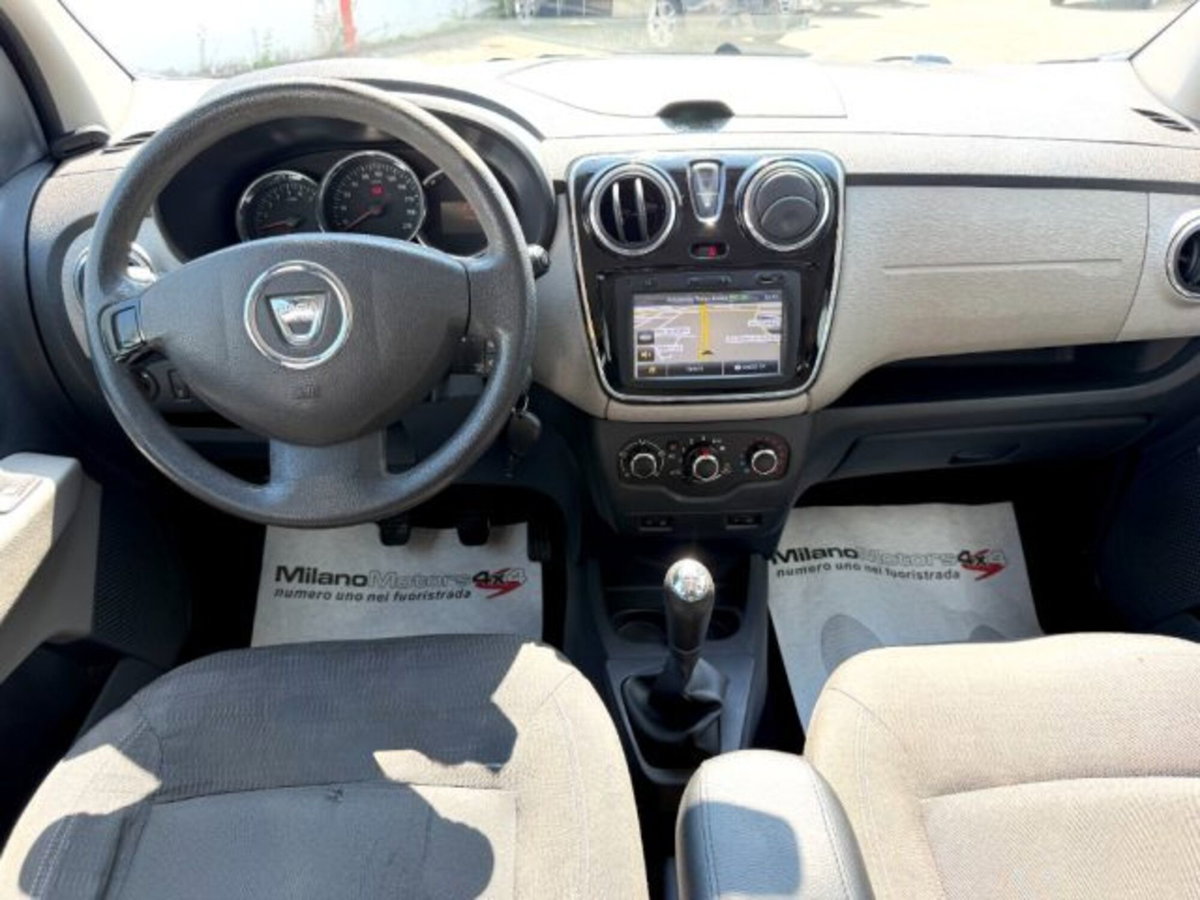 Dacia Lodgy 1.5 dCi 8V 90CV 5 posti Lauréate (11)