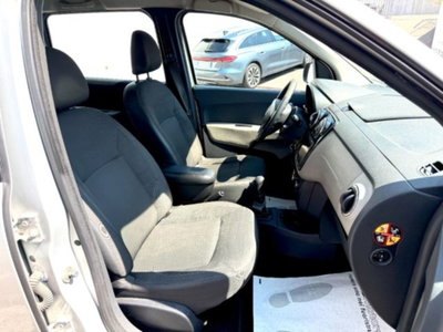 Dacia Lodgy 1.5 dCi 8V 90CV 5 posti Lauréate (13)
