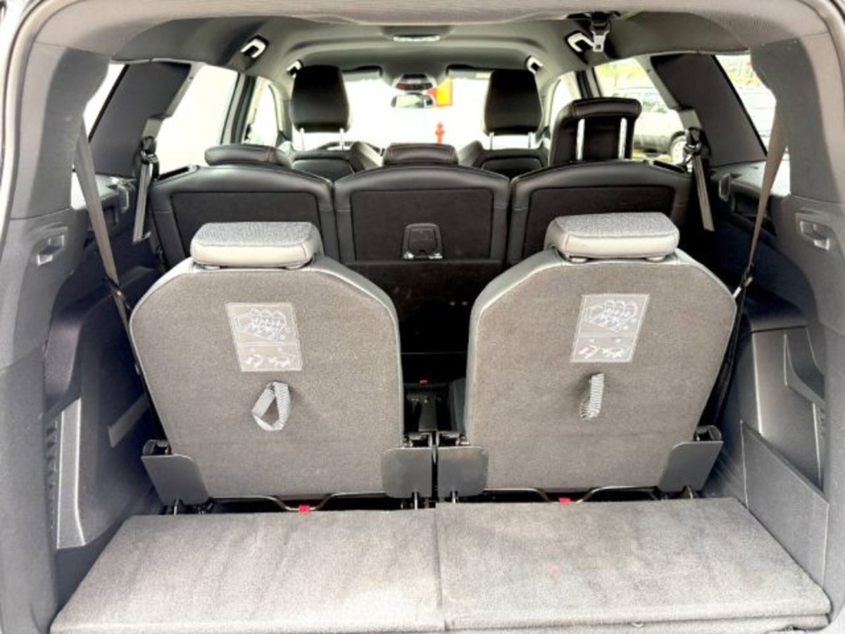 Peugeot 5008 PureTech Turbo 130 S&S GT Line (17)