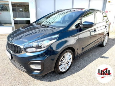Kia Carens 1.6 GDI Cool (19)