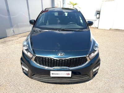 Kia Carens 1.6 GDI Cool (6)