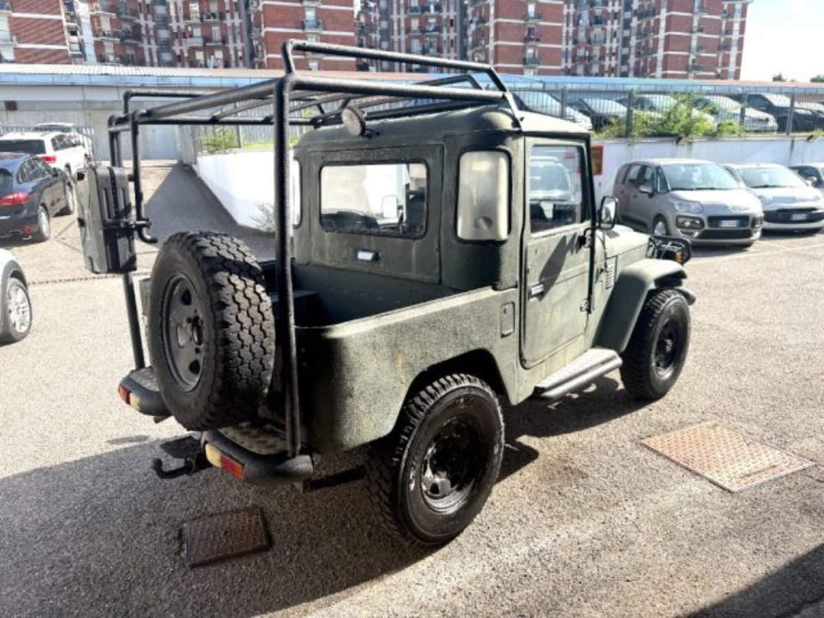 Toyota Land Cruiser 3.0 D4-D 3 porte Executive (3)