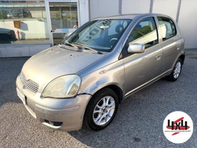 Toyota Yaris D-4D cat 5 porte Sol