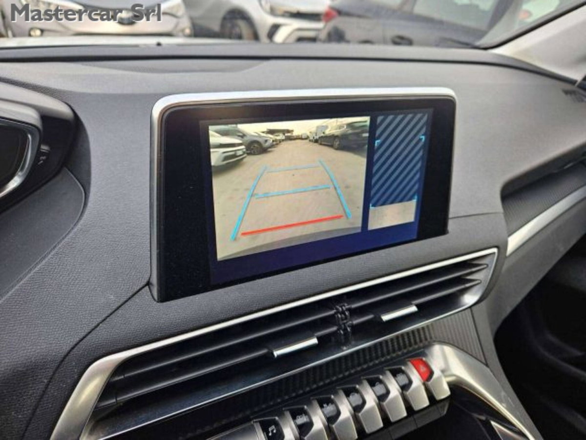 Peugeot 5008 BlueHDi 130 S&S Business (13)