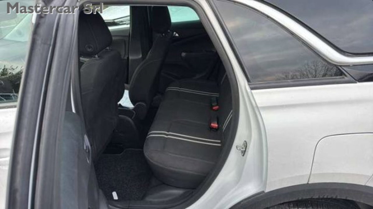 Opel Crossland 1.2 Elegance Pack s&s 130cv at6 (9)