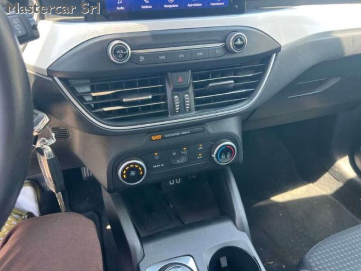 Ford Focus Station Wagon 1.5 EcoBlue 120 CV automatico SW Business Co-Pilot (15)
