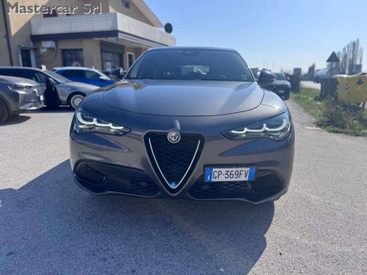 Alfa Romeo Stelvio 2.2 t Veloce Q4 210cv auto (4)