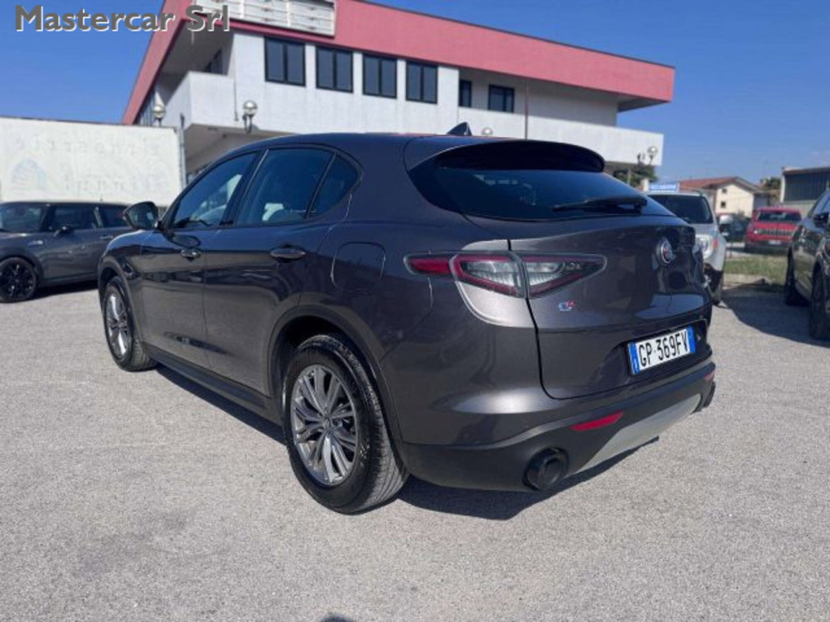 Alfa Romeo Stelvio 2.2 t Veloce Q4 210cv auto (6)