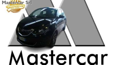 Lancia Ypsilon 1.0 FireFly 5 porte S&S Hybrid Gold Plus usata