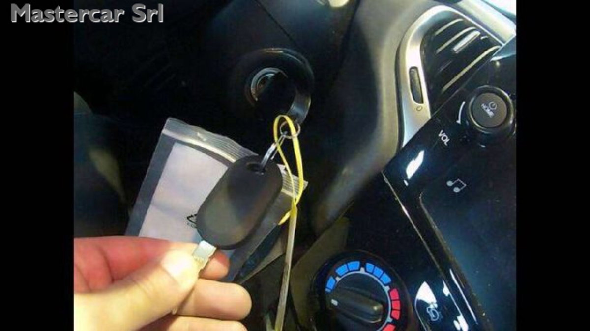Lancia Ypsilon 1.0 FireFly 5 porte S&S Hybrid Gold Plus (14)