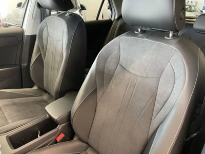 Volkswagen T-Roc 1.5 etsi Style 115cv dsg (13)