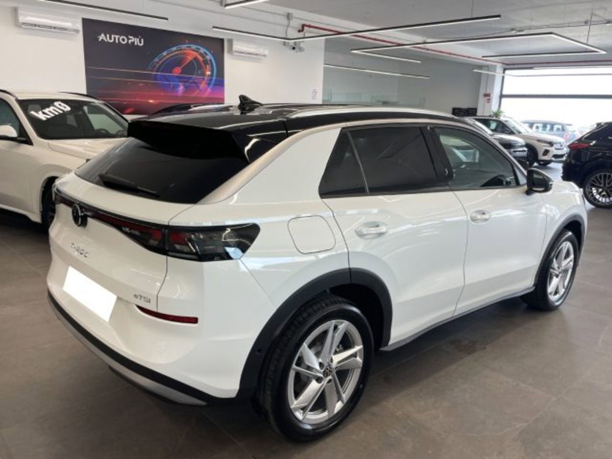 Volkswagen T-Roc 1.5 etsi Style 115cv dsg (14)