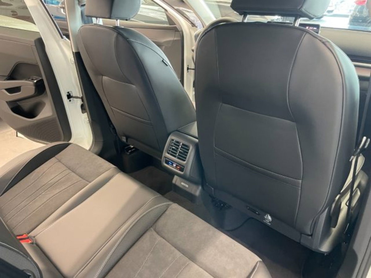 Volkswagen T-Roc 1.5 etsi Style 115cv dsg (15)
