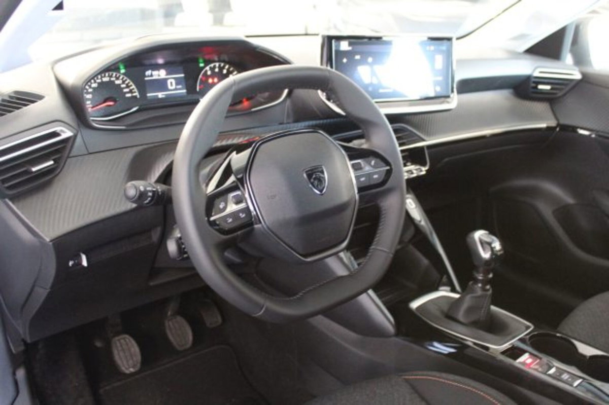 Peugeot 208 1.2 puretech Active s&s 100cv (13)