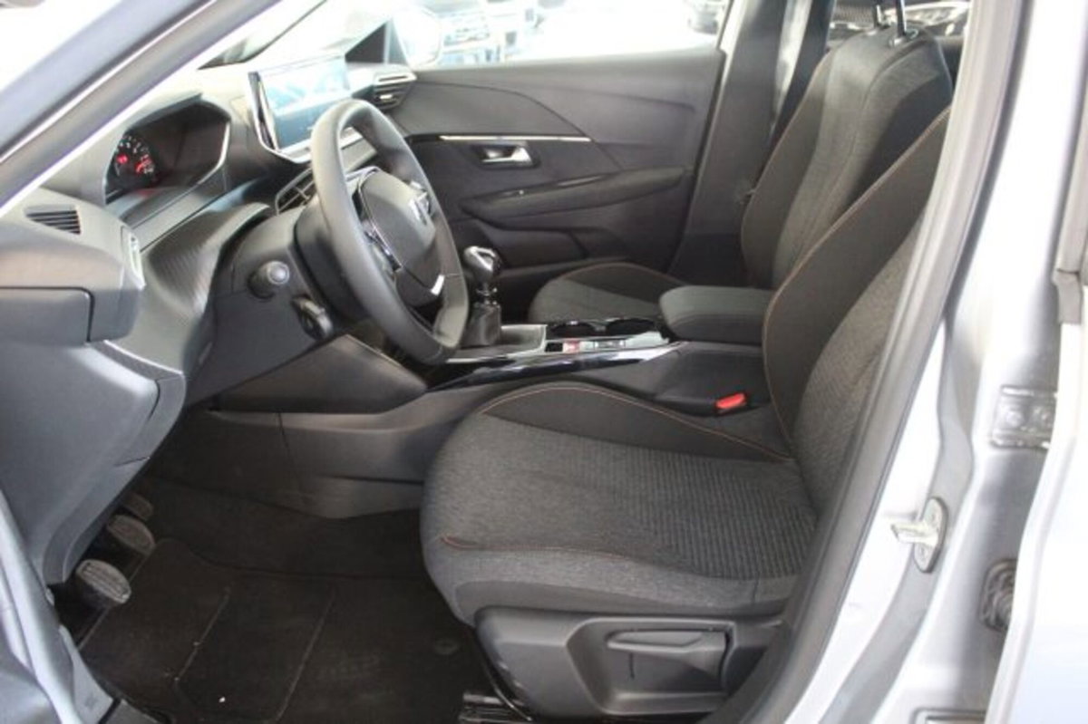 Peugeot 208 1.2 puretech Active s&s 100cv (2)
