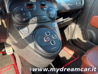 Abarth 500 Cabrio 1.4 Turbo T-Jet MTA (11)