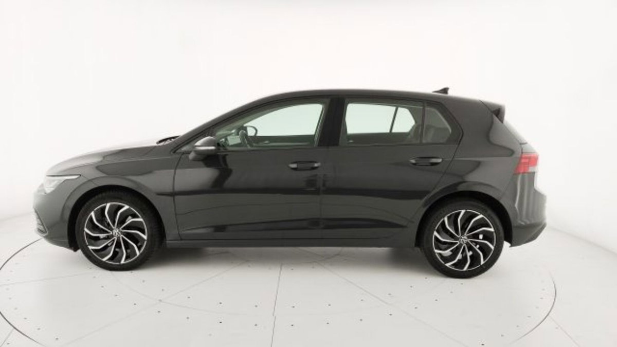 Volkswagen Golf 2.0 TDI 150 CV DSG SCR Life (4)