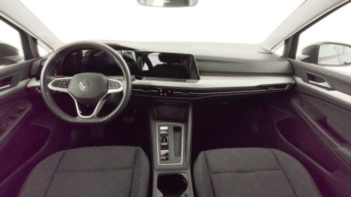 Volkswagen Golf 2.0 TDI 150 CV DSG SCR Life (9)