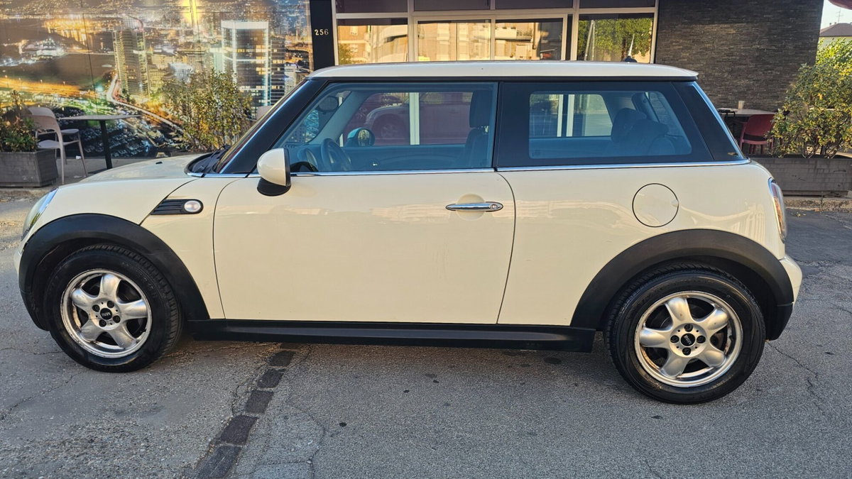 MINI Mini 1.6 16V Cooper D Chili (6)