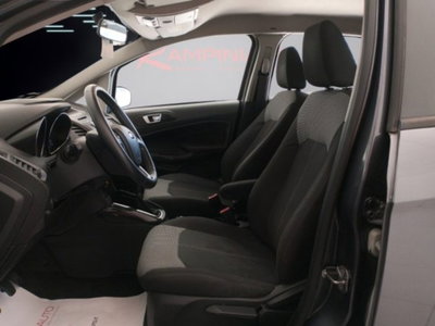 Ford EcoSport 1.5 TDCi 95 CV Titanium S (13)