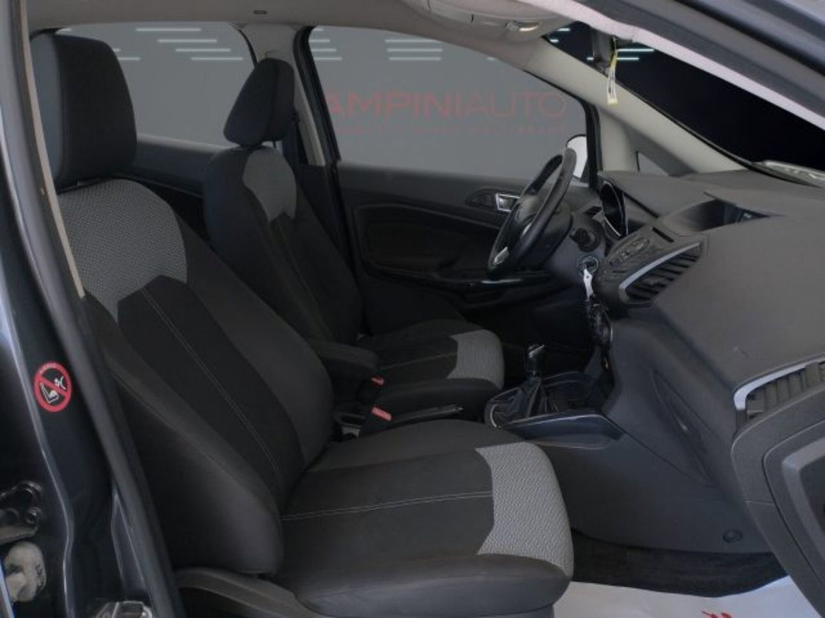Ford EcoSport 1.5 TDCi 95 CV Titanium S (16)