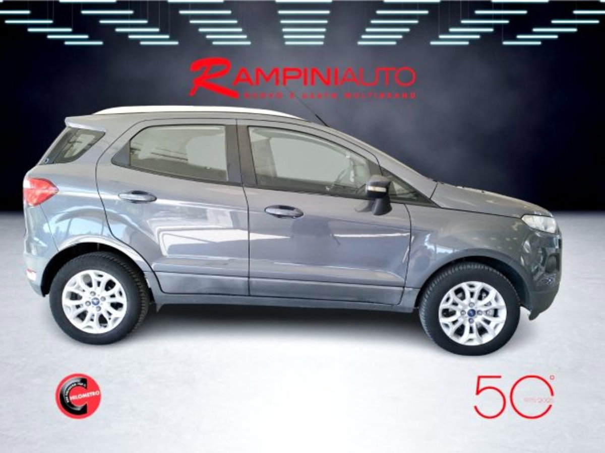 Ford EcoSport 1.5 TDCi 95 CV Titanium S (6)
