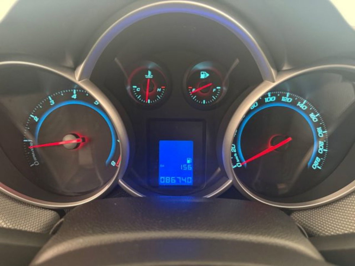 Chevrolet Cruze 1.6 4 porte LS (12)