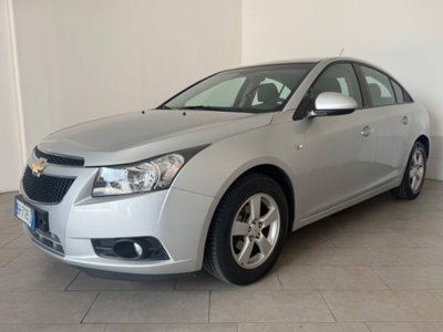 Chevrolet Cruze 1.6 4 porte LS (2)